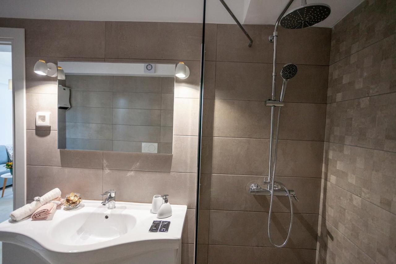 Attalos Luxury Flat Psyrri Square Афіни Екстер'єр фото